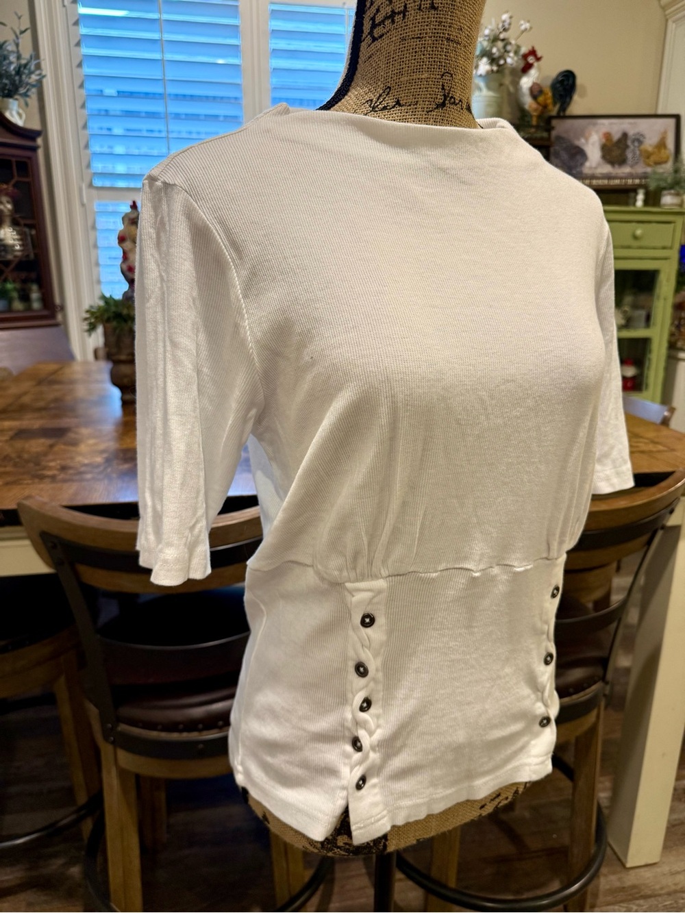 Pilcro White Robbed Short-Sleeve Button-Accent Waist Top - Picture 3 of 4